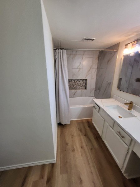 Bathroom Remodeling in Dallas, TX (5)
